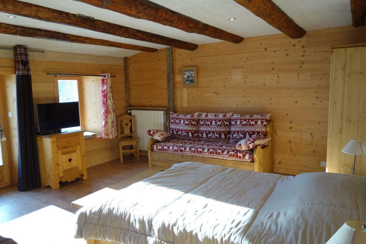 La Chambre Du Moulin Villard-sur-Doron Exteriör bild