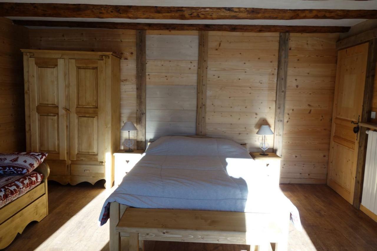 La Chambre Du Moulin Villard-sur-Doron Exteriör bild